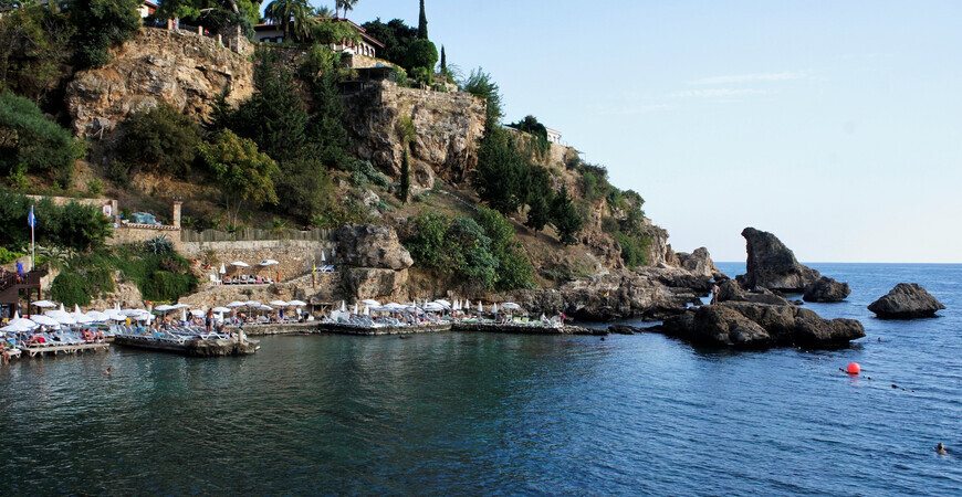 Mermerli Beach is in Kaleiçi Marina.